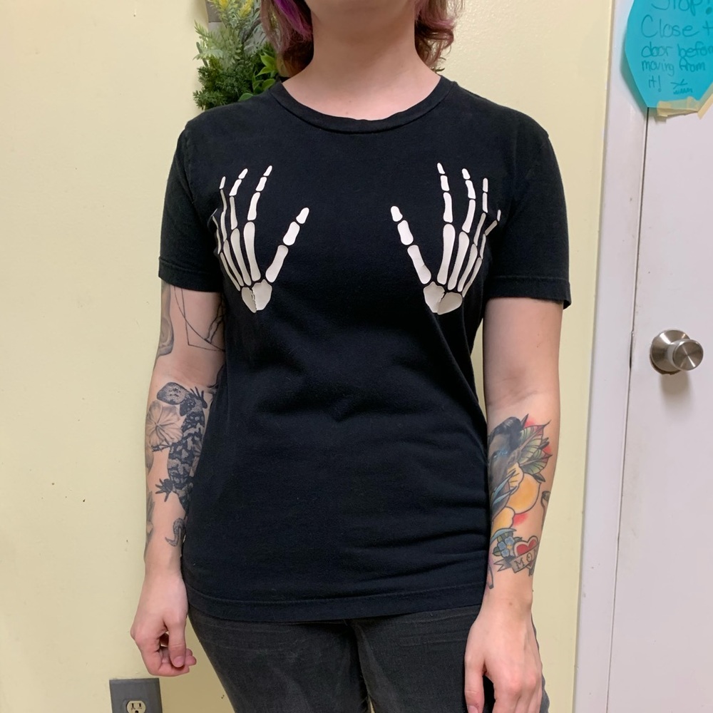 Glow In The Dark Shirt | Size Extra Small